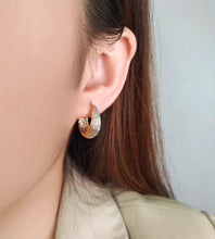 Load image into Gallery viewer, Pure 18K Gold Earrings, Simple and Stylish Earrings, U Shape Earrings, Gold Hoop Earrings, Minimalist Earrings Gold, Braided Hoop Earrings