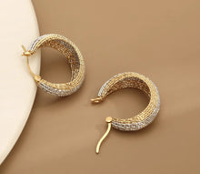 Load image into Gallery viewer, Pure 18K Gold Earrings, Simple and Stylish Earrings, U Shape Earrings, Gold Hoop Earrings, Minimalist Earrings Gold, Braided Hoop Earrings