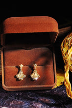 Load image into Gallery viewer, 18K Gold Fan Diamond Drop Earrings: Art Deco Style
