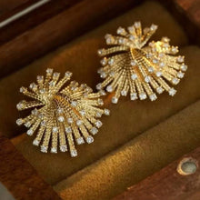 Load image into Gallery viewer, 18K Gold 0.66ct Natural Diamond Stud Earrings, Elegant Fine Jewelry for Women
