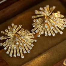 Load image into Gallery viewer, 18K Gold 0.66ct Natural Diamond Stud Earrings, Elegant Fine Jewelry for Women
