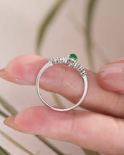 Load image into Gallery viewer, 18K White Gold Natural Top Green Type A Jadeite Jade Gourd 葫芦 Diamond Ring, Stylish Rings, Gold Diamond Ring, Real Diamond Ring, Wedding Ring
