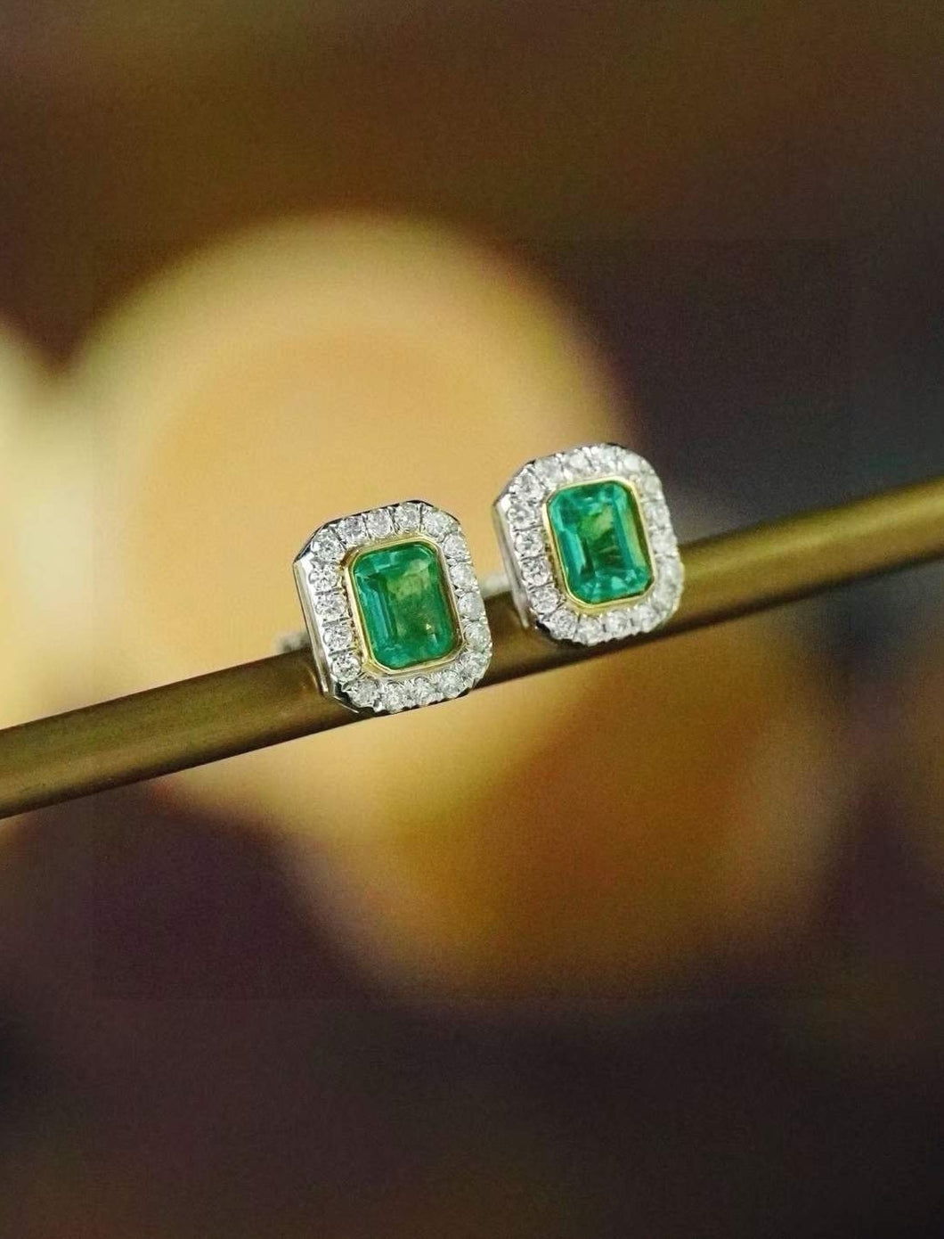 18K White+Yellow Gold Natural Emerald Diamond Earrings, Natural Emerald Earrings, Stylish Earrings, Emerald Stud Earrings, Dainty Gold Earrings