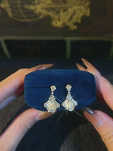 Load and play video in Gallery viewer, 18K Gold Fan Diamond Drop Earrings: Art Deco Style

