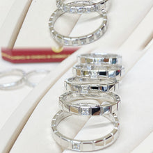 Load image into Gallery viewer, Ice Cube 18K White Gold Diamond Ring, Faceted Modern Band, Luxury Fine Jewelry Gift for Her
